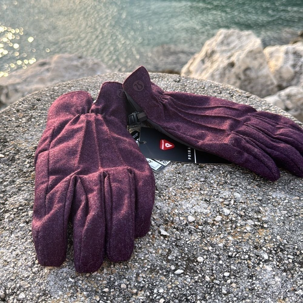 Lululemon City Keeper Gloves Tech Fleece Purple S/M NWT PrimaLoft 💜❄️